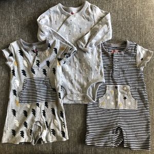 Skip Hop bundle (3 pieces) size 9M